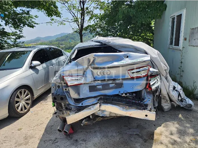 Photo 2 of 11: 2015 Audi A6 35 TDI, VIN WAUZZZ4G1FN023840 — Korean insurance auction