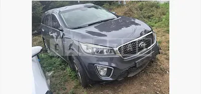 Photo 1 of 24: 2015 Kia Sorento 4WD — Korean insurance auction