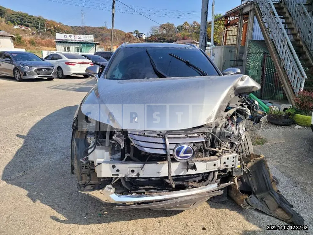 Photo 2 of 30: 2017 Lexus RX450h, VIN JTJBGMCA3H2029716 — Korean insurance auction