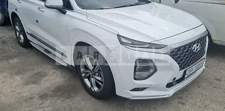 Photo 2 of 12: 2019 Hyundai Santa Fe, VIN KMHS581CDKU127404 — Korean insurance auction