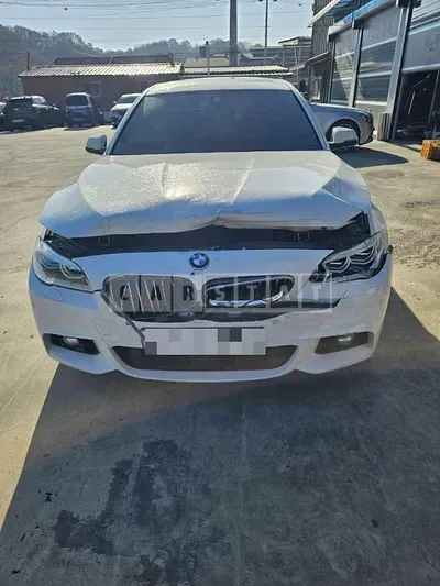 Photo 1 of 5: 2016 BMW 520d — Korean insurance auction