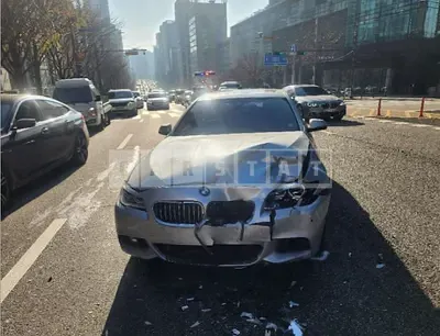 Photo 1 of 10: 2016 BMW 520d — Korean insurance auction
