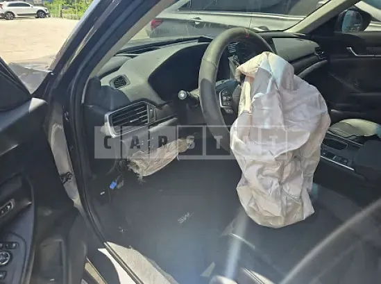 Photo 2 of 8: 2019 Honda Accord Hybrid — Korean insurance auction