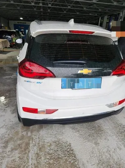 Photo 1 of 14: 2018 Chevrolet Volts — Korean insurance auction