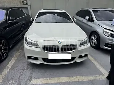 Photo 1 of 6: 2016 BMW 520d — Korean insurance auction