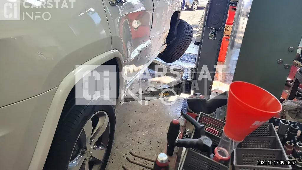 Photo 2 of 14: 2016 Jeep Grand Cherokee — Korean insurance auction