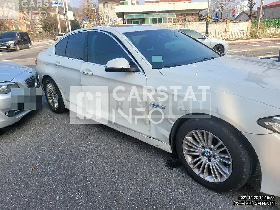 Photo 2 of 8: 2015 BMW 520d, VIN WBA5E5106FG059408 — Korean insurance auction