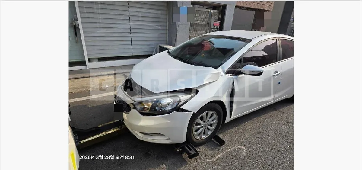 Photo 2 of 10: 2015 Kia Kz — Korean insurance auction