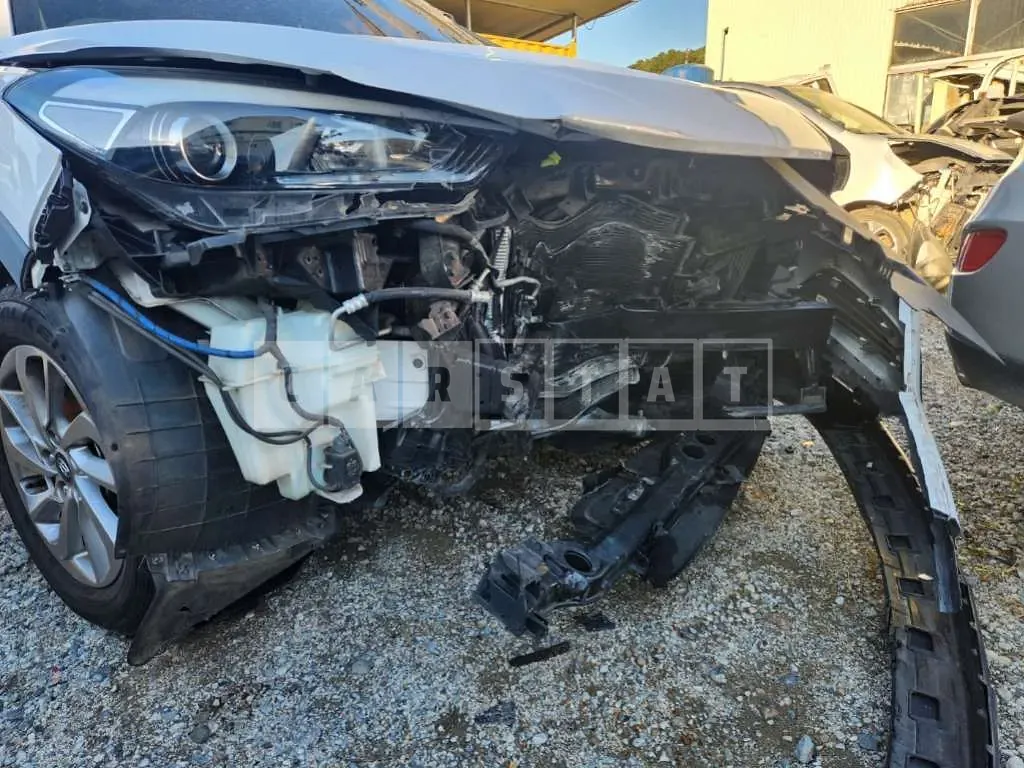 Photo 2 of 7: 2017 Hyundai Tucson, VIN KMHJ2815GHU349742 — Korean insurance auction