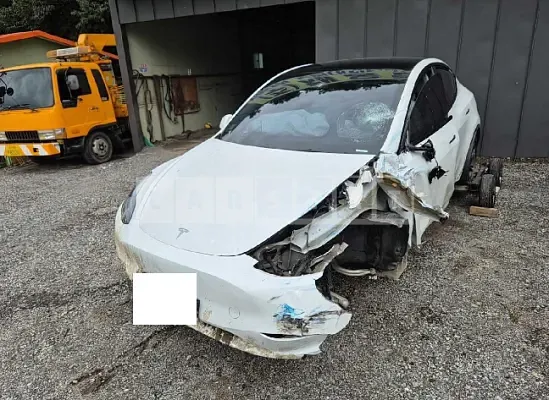 Photo 2 of 36: 2024 Tesla Model Y RWD — Korean insurance auction