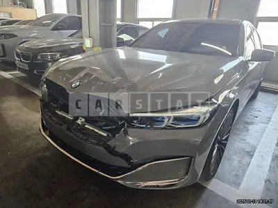 2020 BMW 730Ld xDrive Design Pure Excellence