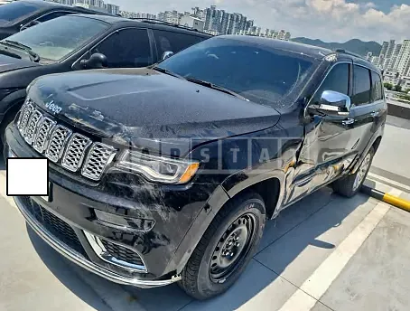 Photo 2 of 47: 2021 Jeep Straw Grand Cherokee, VIN 1C4RJFJG3MC529580 — Korean insurance auction