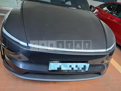 Photo 1 of 16: 2026 Tesla Model Y Premium RWD — Korean insurance auction
