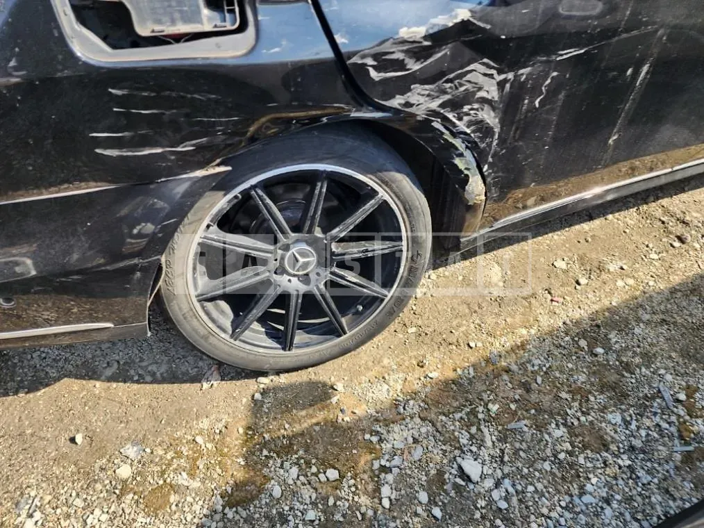 Photo 2 of 18: 2014 Mercedes-Benz E220 CDI — Korean insurance auction