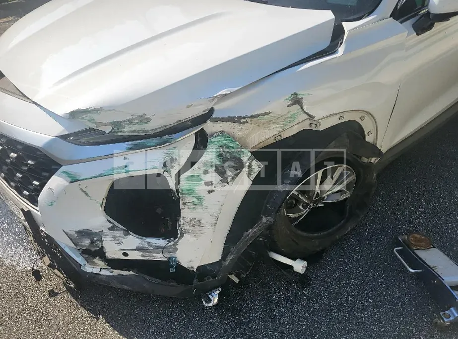 Photo 2 of 10: 2019 Hyundai Santa Fe, VIN KMHS281CDKU167493 — Korean insurance auction
