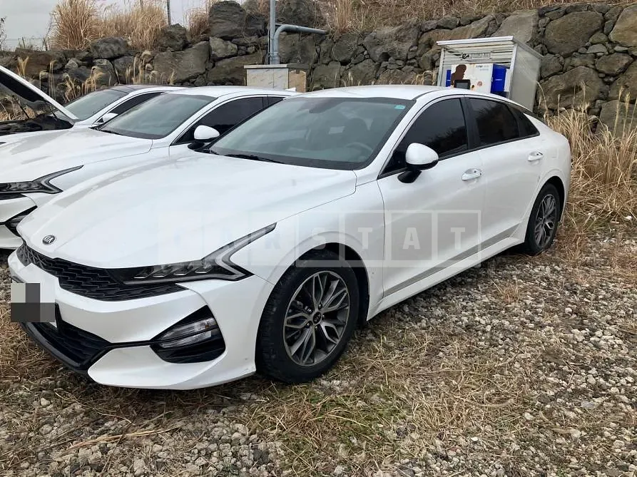 Photo 2 of 11: 2020 Kia K5 LPI — Korean insurance auction