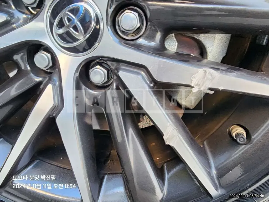 Photo 2 of 16: 2024 Toyota Camry Hybrid — Korean insurance auction