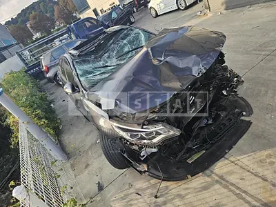 Photo 1 of 9: 2018 Kia K5, VIN KNAGW411BKA254322 — Korean insurance auction