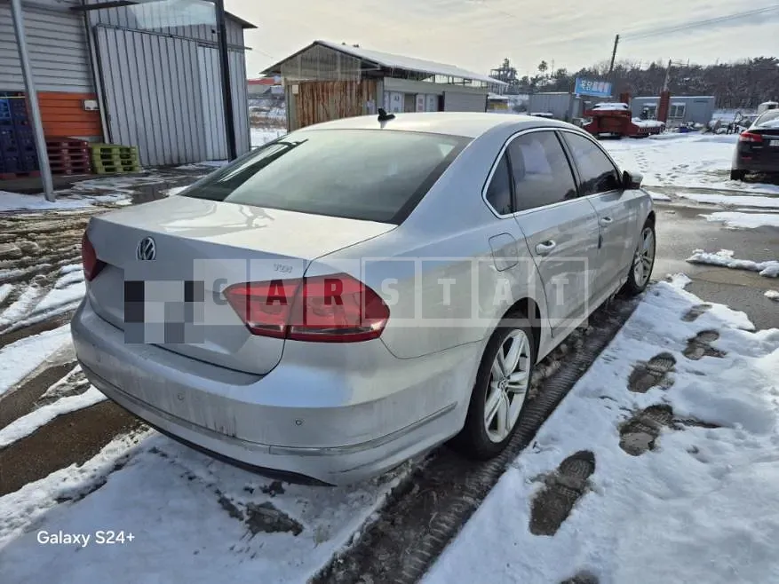 Photo 2 of 7: 2014 Volkswagen Passat 2.0 TDI — Korean insurance auction