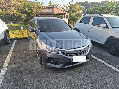 Photo 1 of 25: 2017 Honda Accord 2.4, VIN 1HGCR2680HA512666 — Korean insurance auction