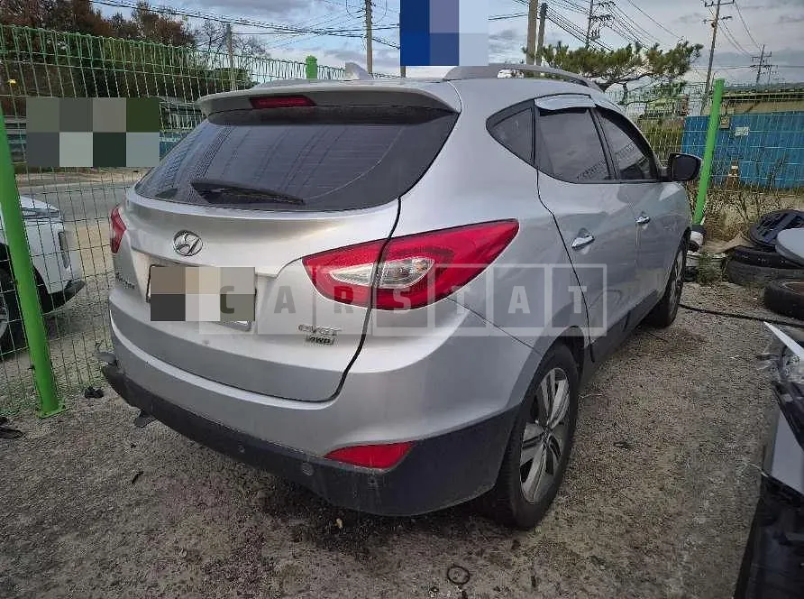 Photo 2 of 12: 2014 Hyundai Tucson ix 4WD — Korean insurance auction