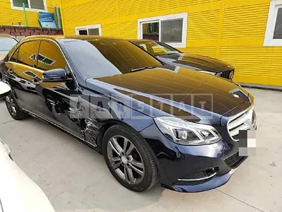 Photo 1 of 70: 2014 Mercedes-Benz E220 — Korean insurance auction