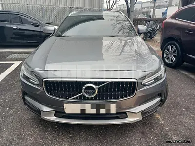 2017 Volvo V90CCD5 AWD