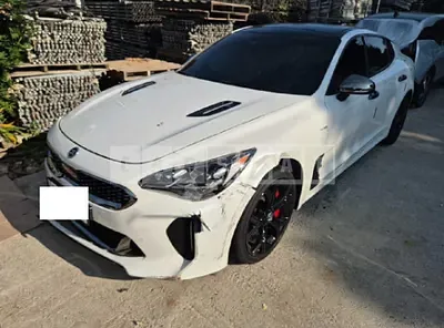 Photo 1 of 27: 2019 Kia Stinger — Korean insurance auction