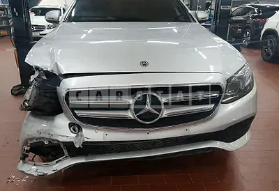 Photo 1 of 38: 2018 Mercedes-Benz E220d 4Matic, VIN WDDZF0FB1JA475933 — Korean insurance auction