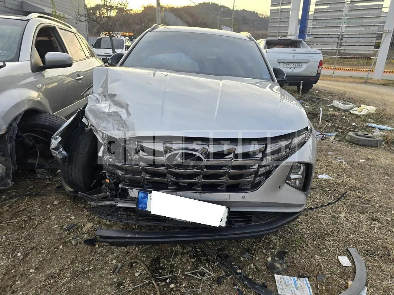 Photo 2 of 12: 2021 Hyundai Tucson Hybrid, VIN KMHJC811BMU000729 — Korean insurance auction