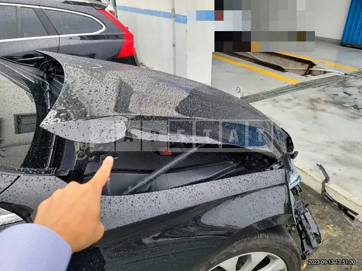 Photo 2 of 29: 2016 Mercedes-Benz E220 d Exclusive, VIN WDDZF0EB2HA127165 — Korean insurance auction