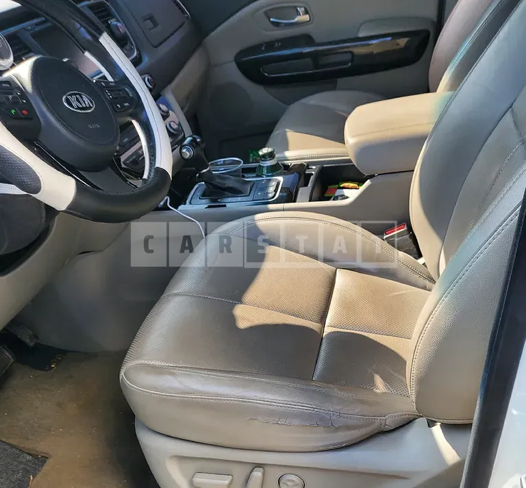 Photo 2 of 16: 2015 Kia Carnival, VIN KNAME81ABFS066575 — Korean insurance auction