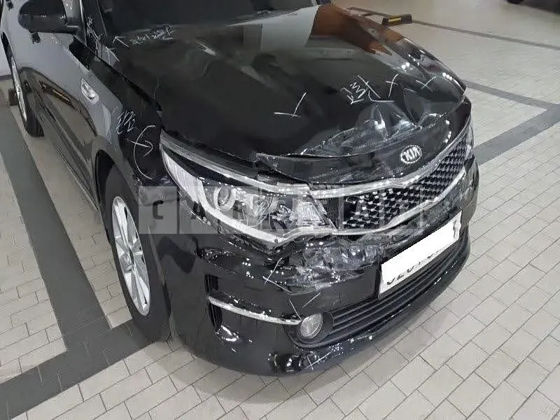 Photo 2 of 48: 2016 Kia K5, VIN KNAGS411BGA105617 — Korean insurance auction