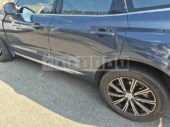 Photo 2 of 24: 2021 Volvo XC60 T8AWD — Korean insurance auction