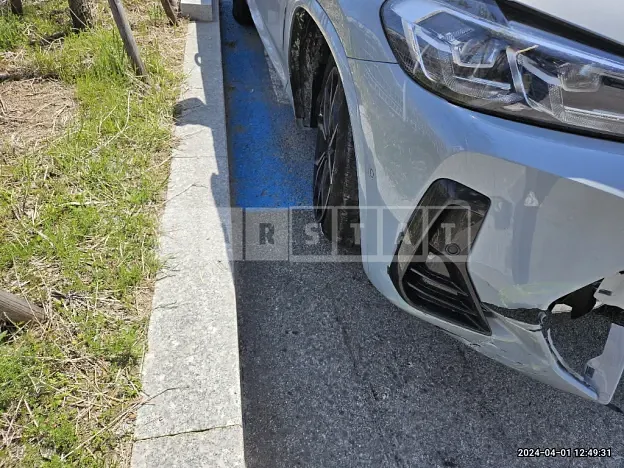 Photo 2 of 20: 2022 BMW X4 xDrive20i — Korean insurance auction