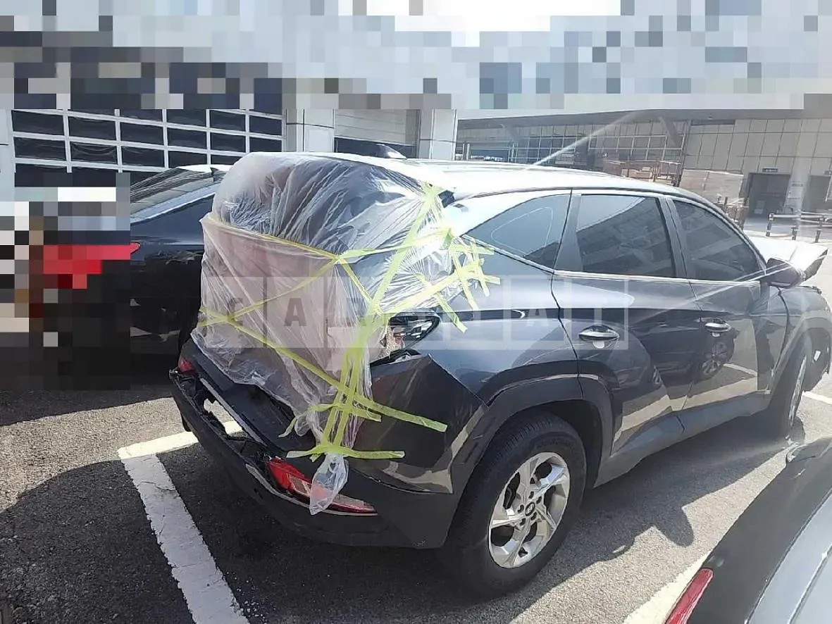 Photo 2 of 6: 2021 Hyundai Tucson — Korean insurance auction