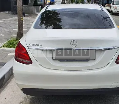 Photo 1 of 15: 2015 Mercedes-Benz C220d — Korean insurance auction