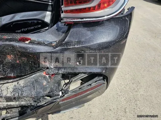 Photo 2 of 30: 2018 BMW 520d — Korean insurance auction