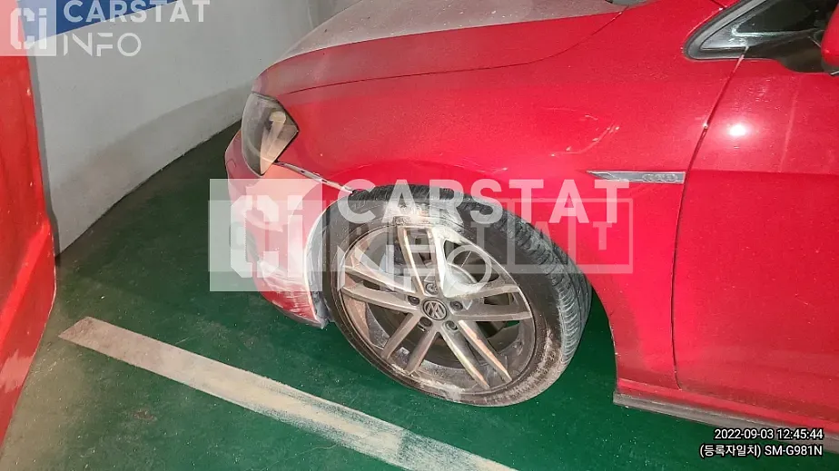 Photo 2 of 4: 2015 Volkswagen Golf GTD, VIN WVWZZZAUZFW191682 — Korean insurance auction