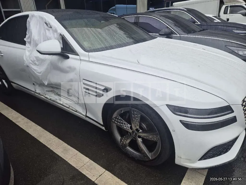Photo 2 of 52: 2022 Genesis G80 AWD — Korean insurance auction