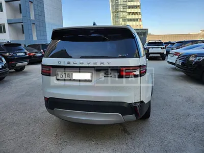 2018 Land Rover Discovery TD6