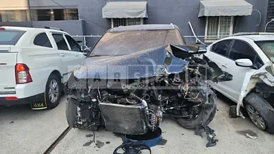 Photo 1 of 15: 2016 Kia Carnival, VIN KNAME81ABGS162571 — Korean insurance auction
