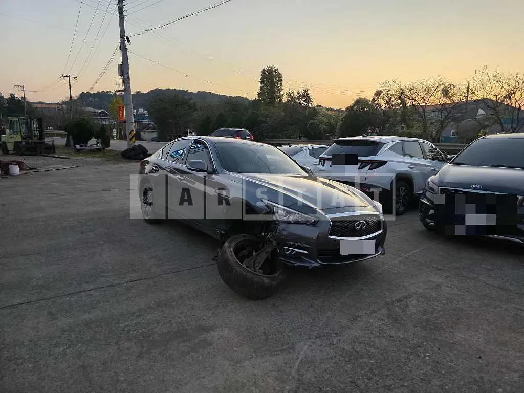 Photo 2 of 14: 2015 Infiniti Q50 2.2d — Korean insurance auction