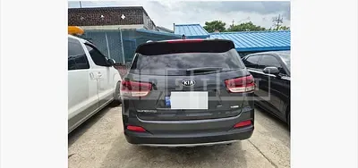 Photo 1 of 15: 2017 Kia Sorento — Korean insurance auction