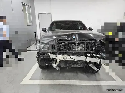 Photo 1 of 14: 2024 BMW 530i xDrive — Korean insurance auction
