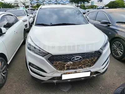 Photo 1 of 7: 2016 Hyundai Tucson, VIN KMHJ3815GHU282717 — Korean insurance auction