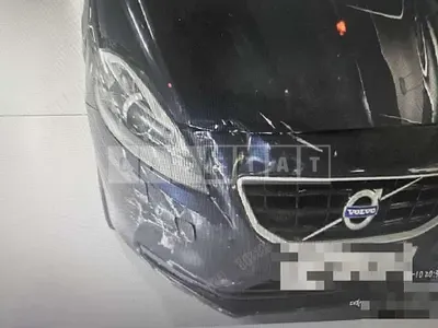 Photo 1 of 3: 2015 Volvo V40D3 — Korean insurance auction