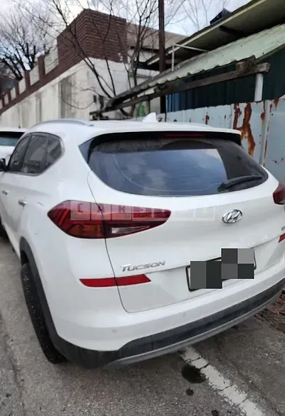 Photo 1 of 21: 2018 Hyundai Tucson TL, VIN KMHJ581ABKU868617 — Korean insurance auction