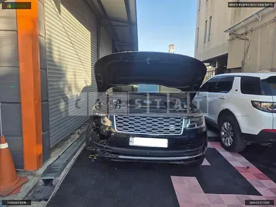 Photo 1 of 31: 2018 Land Rover Range Rover 4.4 SD, VIN SALGA2BJ9JA394583 — Korean insurance auction