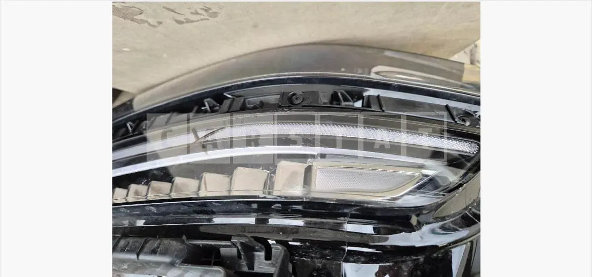 Photo 2 of 7: 2025 Genesis (parts) GV80 Headlamp — Korean insurance auction